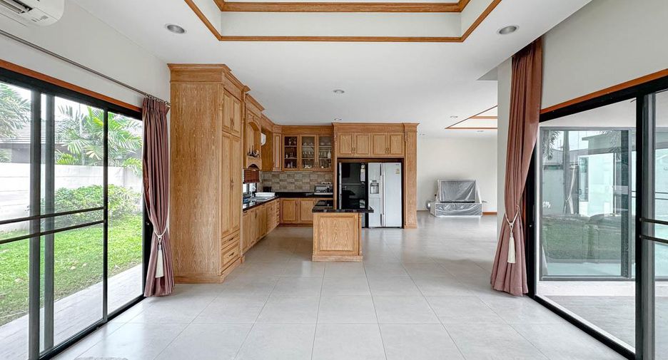 Haus zum Kauf mit 3 Zimmer in Huay Yai, Pattaya