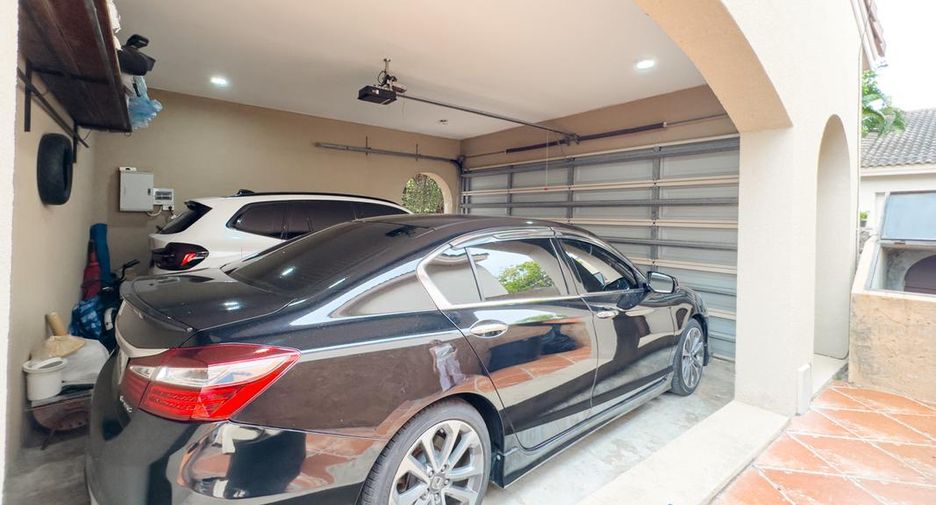 For rent 3 bedrooms house in Bang Lamung, Chonburi