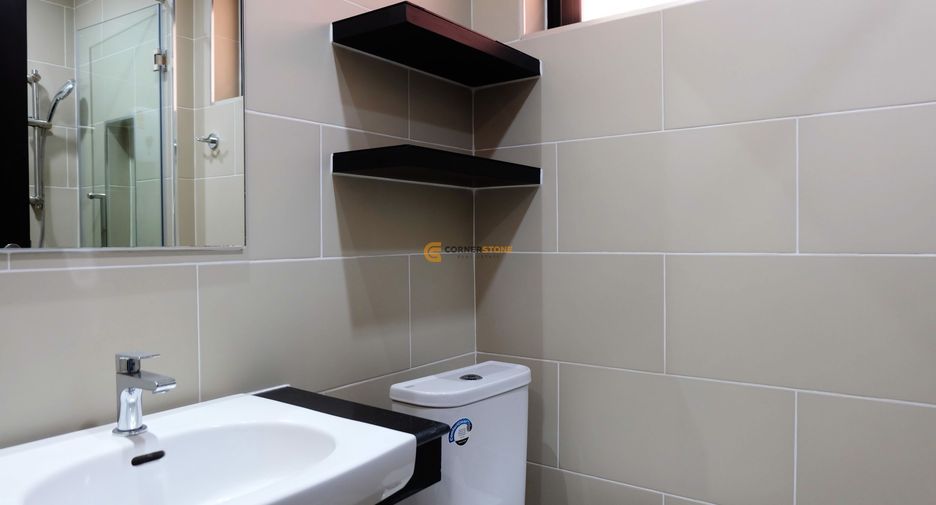 For rent and for sale 4 bedrooms house in Bang Lamung, Chonburi