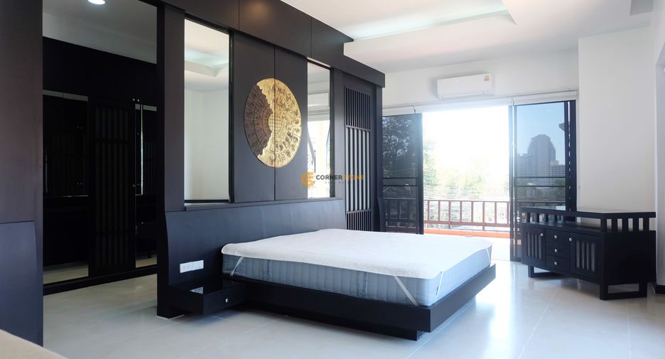 For rent and for sale 4 bedrooms house in Bang Lamung, Chonburi