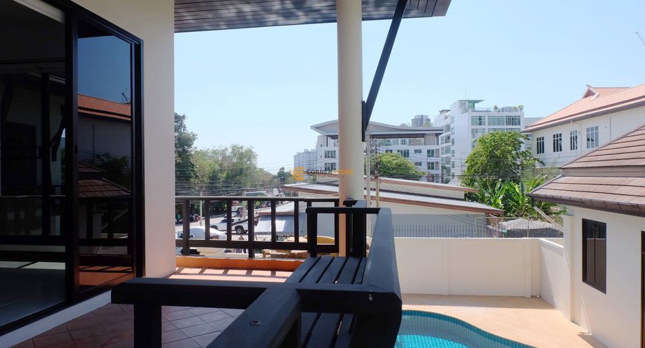 For rent and for sale 4 bedrooms house in Bang Lamung, Chonburi