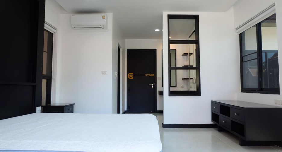 For rent and for sale 4 bedrooms house in Bang Lamung, Chonburi