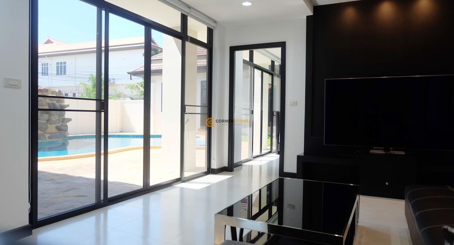 For rent and for sale 4 bedrooms house in Bang Lamung, Chonburi