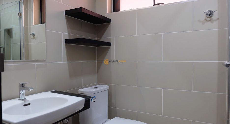 For rent and for sale 4 bedrooms house in Bang Lamung, Chonburi