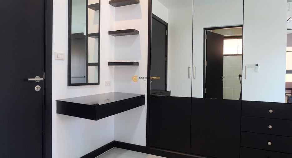 For rent and for sale 4 bedrooms house in Bang Lamung, Chonburi