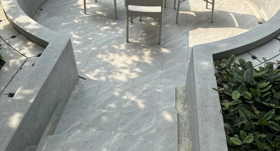 For sale 2 ベッドルーム condo in Mueang Nakhon Sawan, Nakhon Sawan
