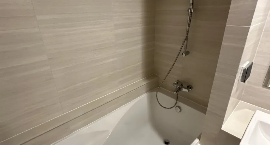 For sale 2 ベッドルーム condo in Mueang Nakhon Sawan, Nakhon Sawan