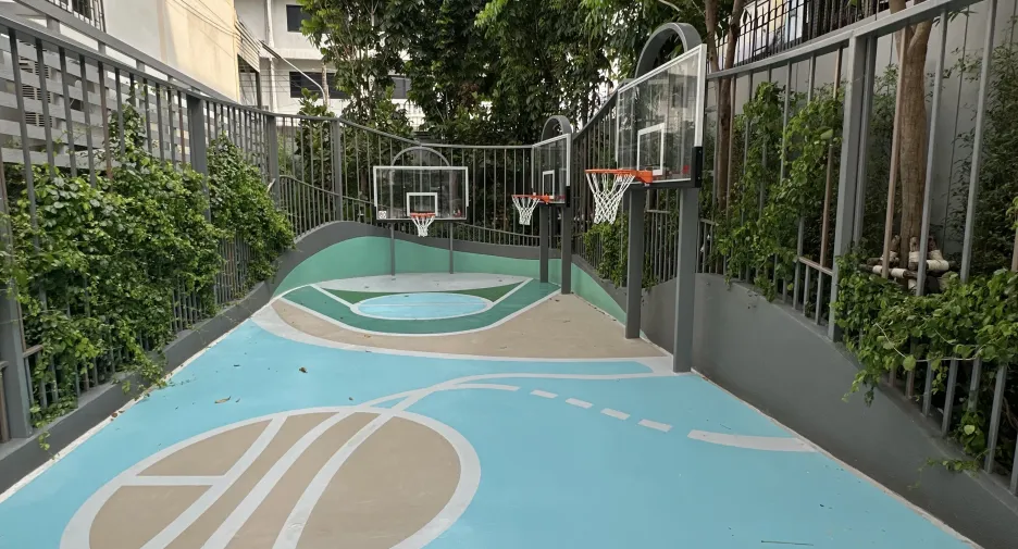 For sale 2 ベッドルーム condo in Mueang Nakhon Sawan, Nakhon Sawan