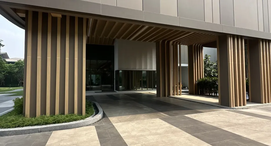 For sale 2 ベッドルーム condo in Mueang Nakhon Sawan, Nakhon Sawan
