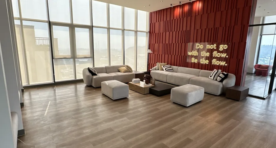 For sale 2 ベッドルーム condo in Mueang Nakhon Sawan, Nakhon Sawan