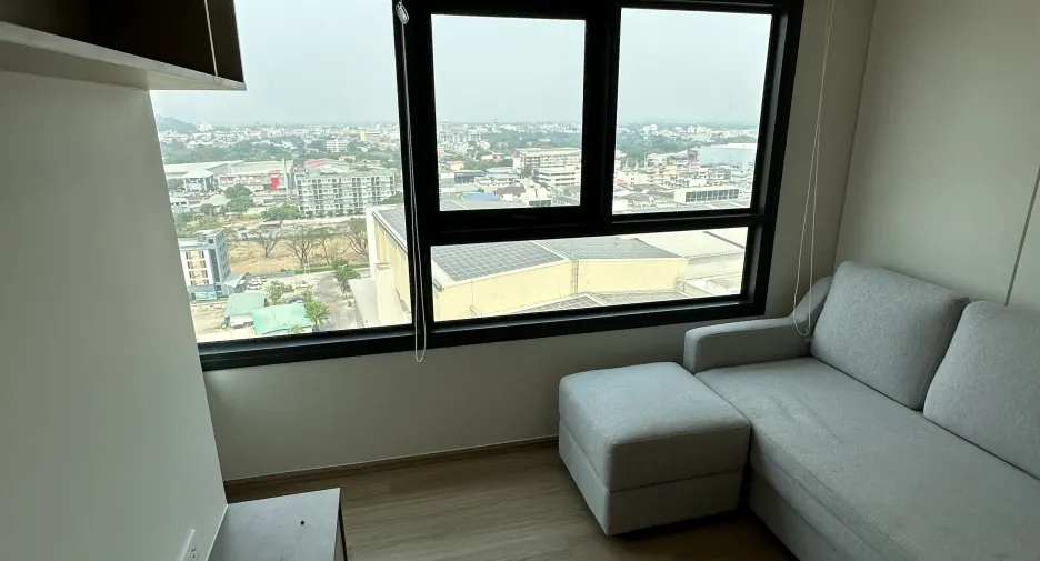 For sale 2 ベッドルーム condo in Mueang Nakhon Sawan, Nakhon Sawan