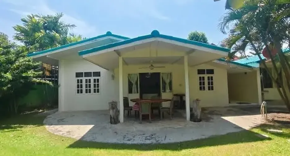 Villa en venta de 2 habitaciones en Mueang Rayong, Rayong