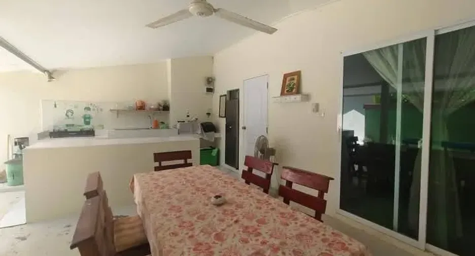 Villa en venta de 2 habitaciones en Mueang Rayong, Rayong