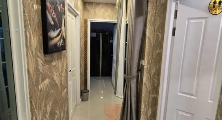 Casa en alquiler de 4 habitaciones en Thanyaburi, Pathum Thani