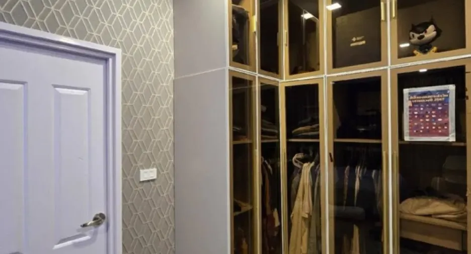 Casa en alquiler de 4 habitaciones en Thanyaburi, Pathum Thani