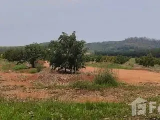 Продажа Участок в Клаенг, Районг