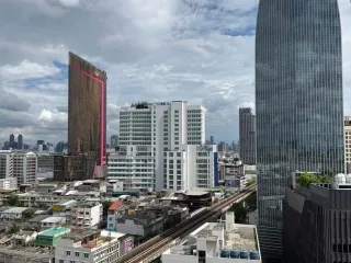 À vendre et à louer 1 chambre condo à Phaya Thai, Bangkok