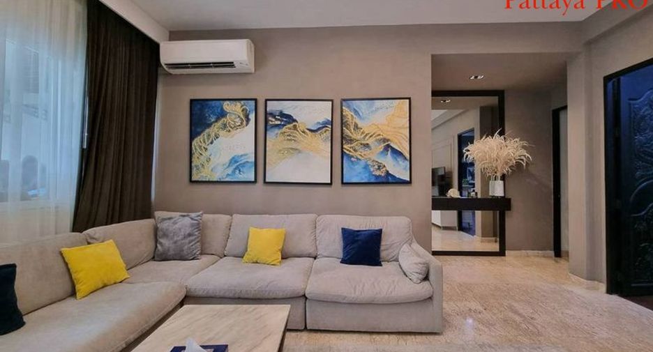 For sale 5 bedrooms house in Bang Saray, Pattaya