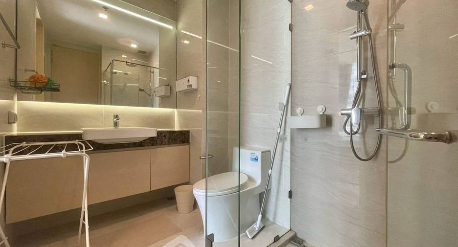 For rent 1 bed condo in Watthana, Bangkok