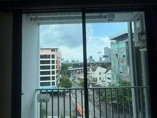 出租 2 卧室 公寓 在 Bang Na, 曼谷