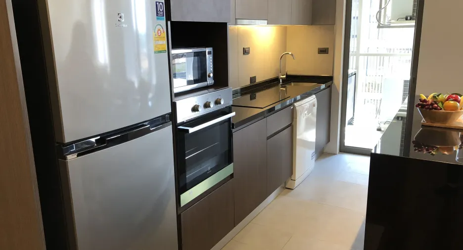 Wohnung zur Miete mit 3 Zimmer in Khlong Toei, Bangkok