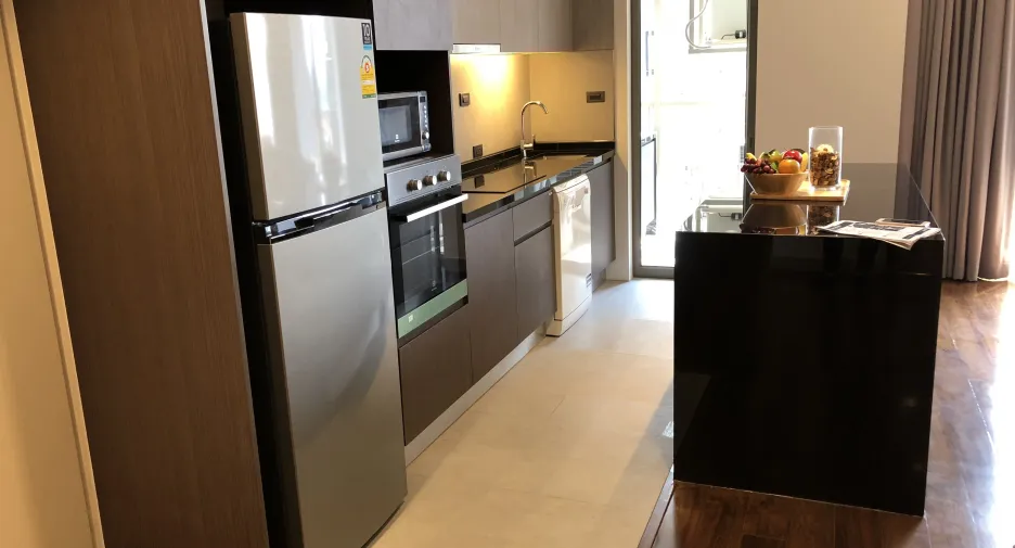 Wohnung zur Miete mit 3 Zimmer in Khlong Toei, Bangkok