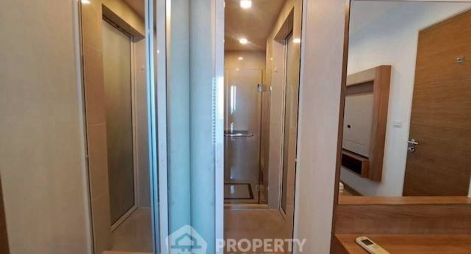 Wohnung zur Miete mit 1 Zimmer in Phra Khanong, Bangkok