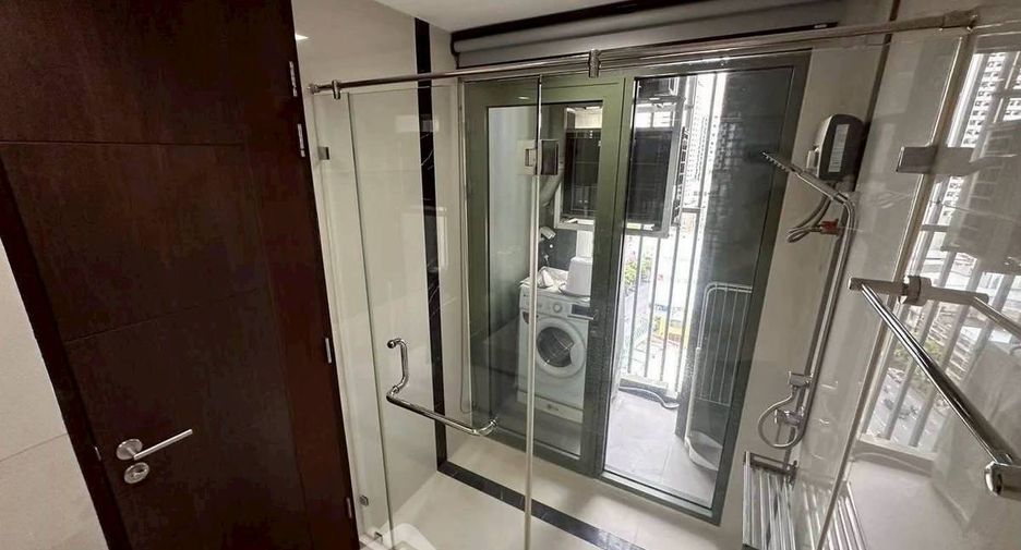Condo en alquiler de 1 habitaciones en Pathum Wan, Bangkok