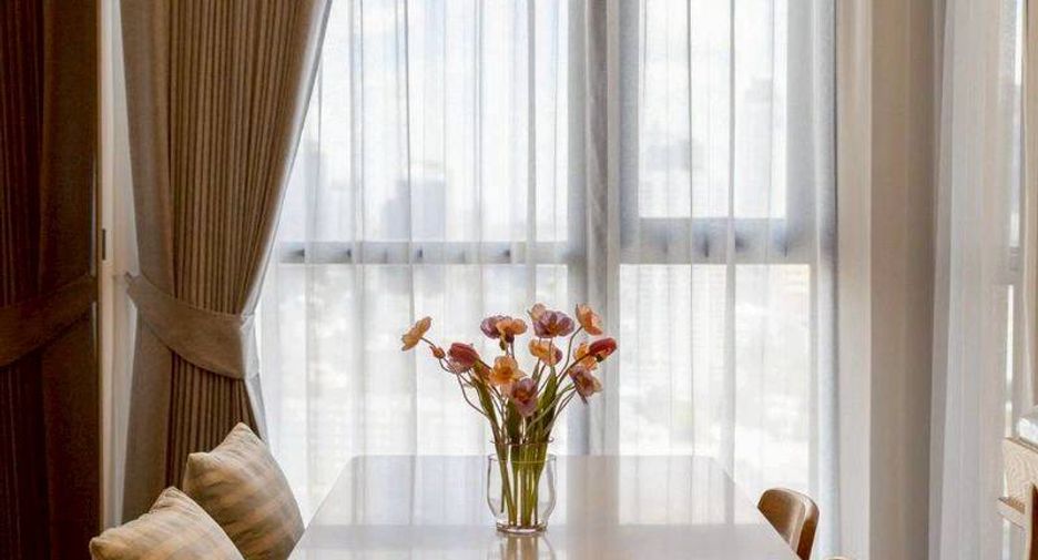 À louer 2 chambres condo à Watthana, Bangkok