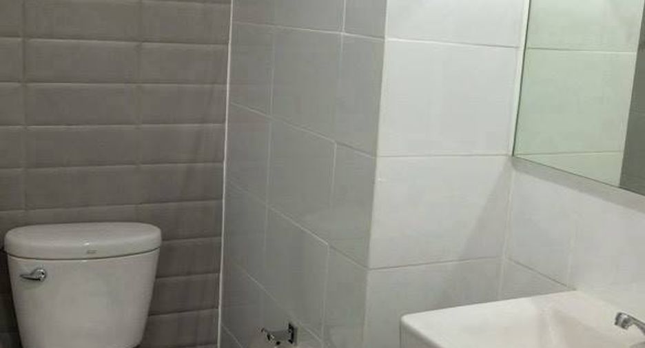 Аренда 2 спальни кондо в Кхлонг Тоеи, Бангкок