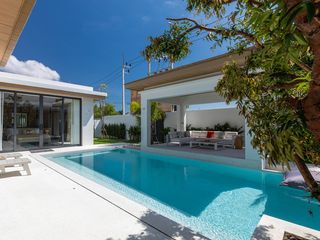 For sale 3 bedrooms villa in Thalang, Phuket