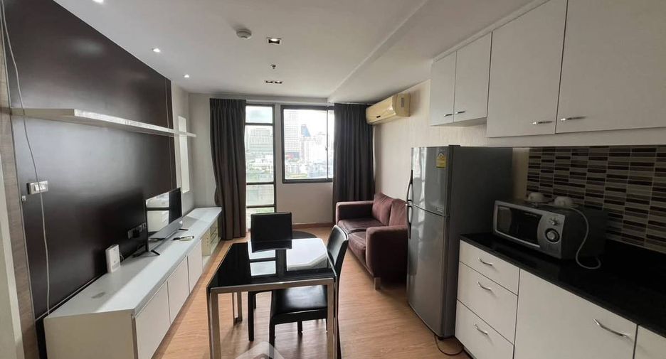 Apartment zur Miete mit 1 Zimmer in Khlong Toei, Bangkok