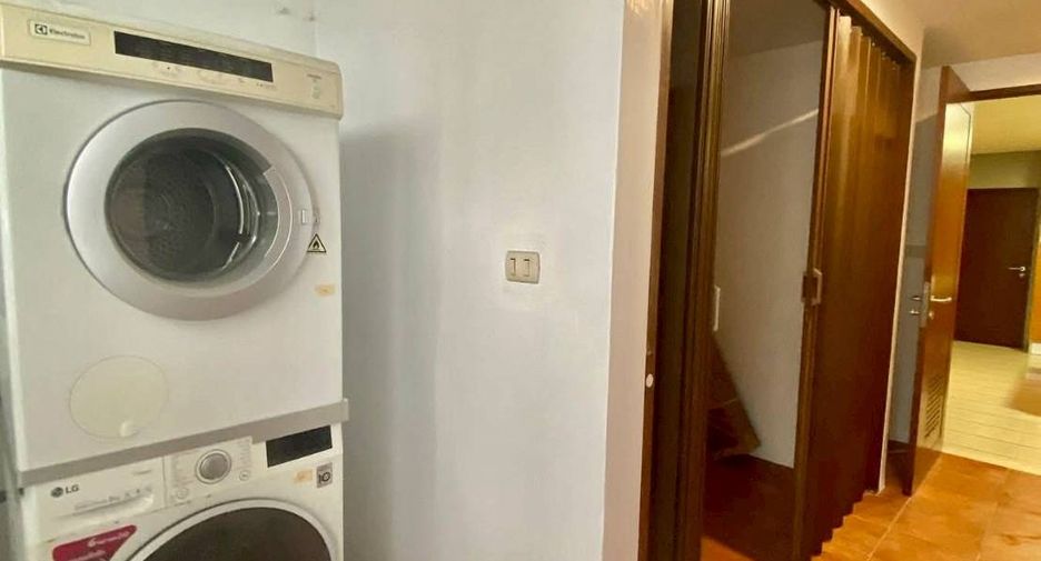Wohnung zur Miete mit 3 Zimmer in Watthana, Bangkok
