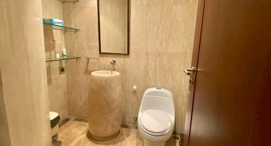 Wohnung zur Miete mit 3 Zimmer in Watthana, Bangkok