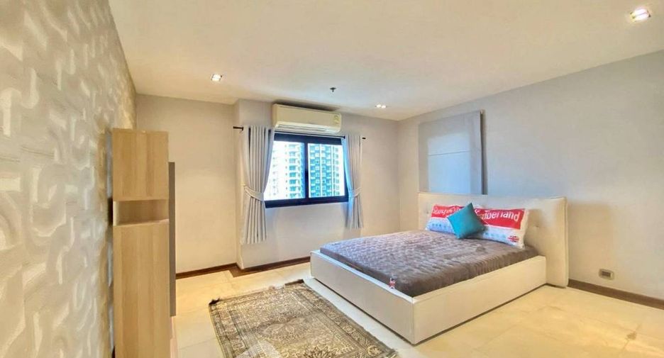 Wohnung zur Miete mit 3 Zimmer in Watthana, Bangkok
