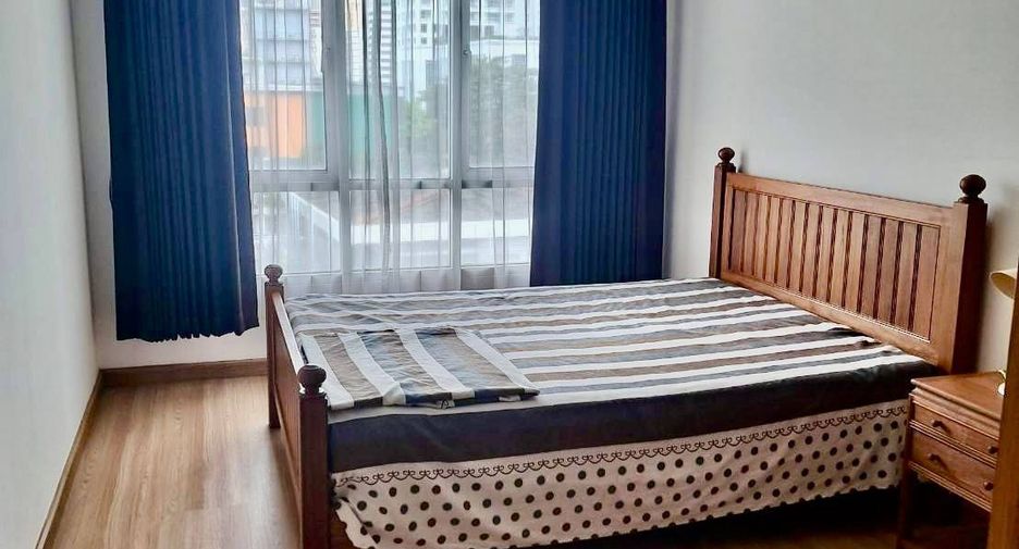 For rent 1 bed condo in Khlong Toei, Bangkok