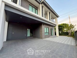 À louer 4 chambres maison à Bang Lamung, Chonburi
