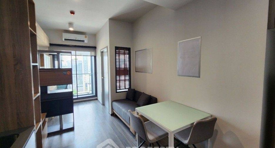 For rent 1 Beds condo in Bang Rak, Bangkok