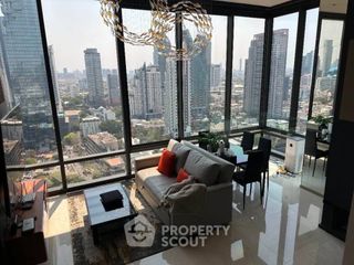 For rent 2 bedrooms condo in Bang Rak, Bangkok
