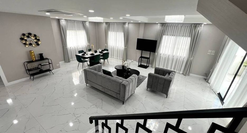 À louer 5 chambres maison à Jomtien, Pattaya