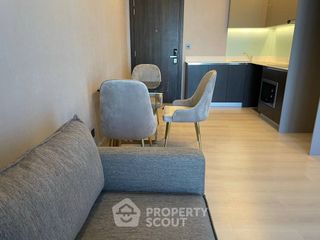 For rent 2 bedrooms condo in Phaya Thai, Bangkok
