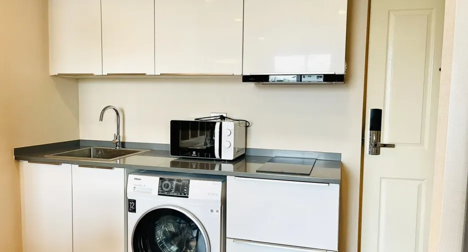 À vendre 1 chambre condo à Watthana, Bangkok