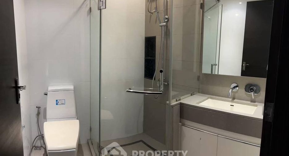 Wohnung zur Miete mit 2 Zimmer in Pathum Wan, Bangkok