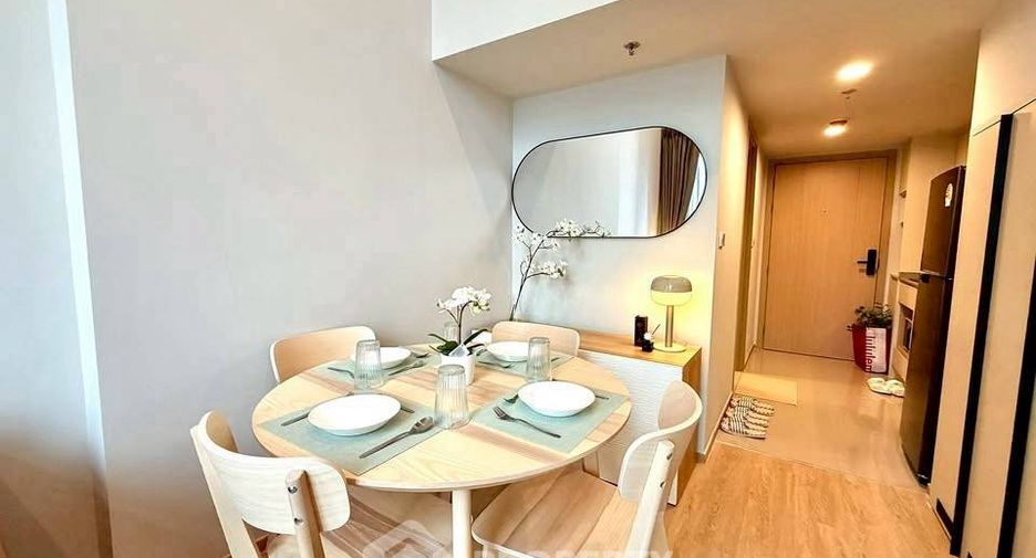 For rent 1 bed condo in Bang Rak, Bangkok