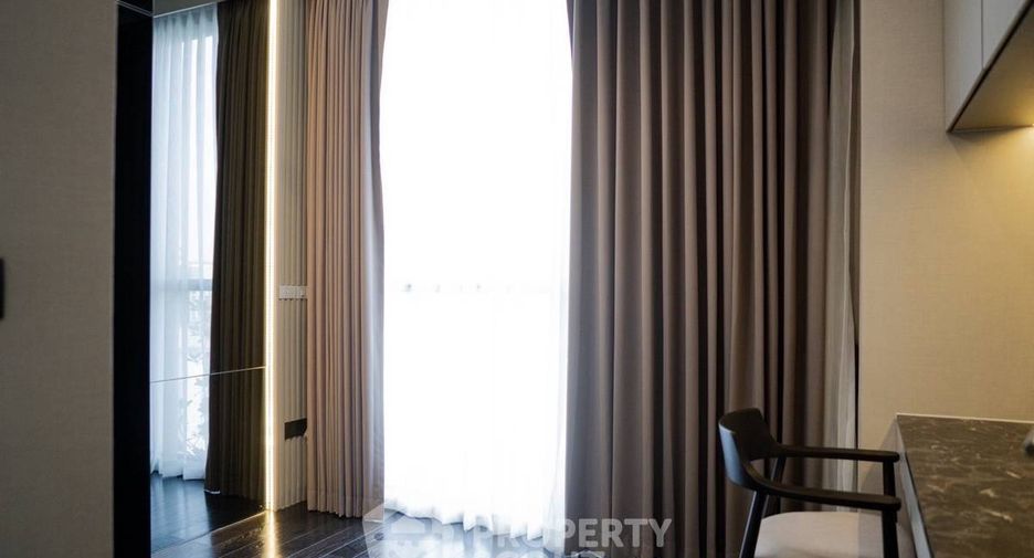 À louer 2 chambres condo à Watthana, Bangkok