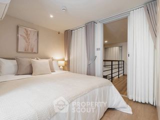 For rent 2 bedrooms condo in Bang Rak, Bangkok