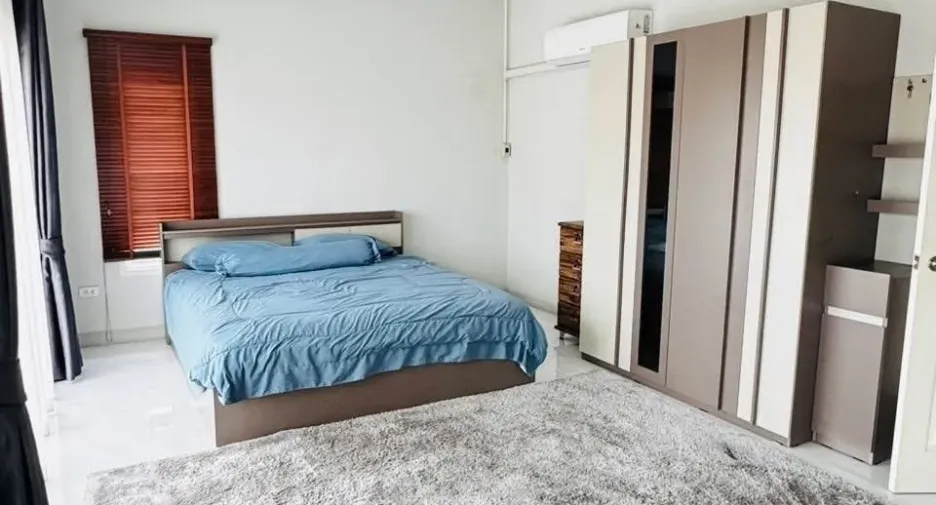 For rent 3 bedrooms house in Sattahip, Pattaya
