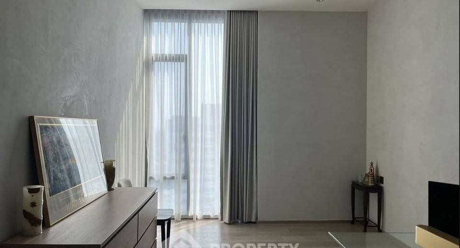 For rent 2 bedrooms condo in Khlong Toei, Bangkok