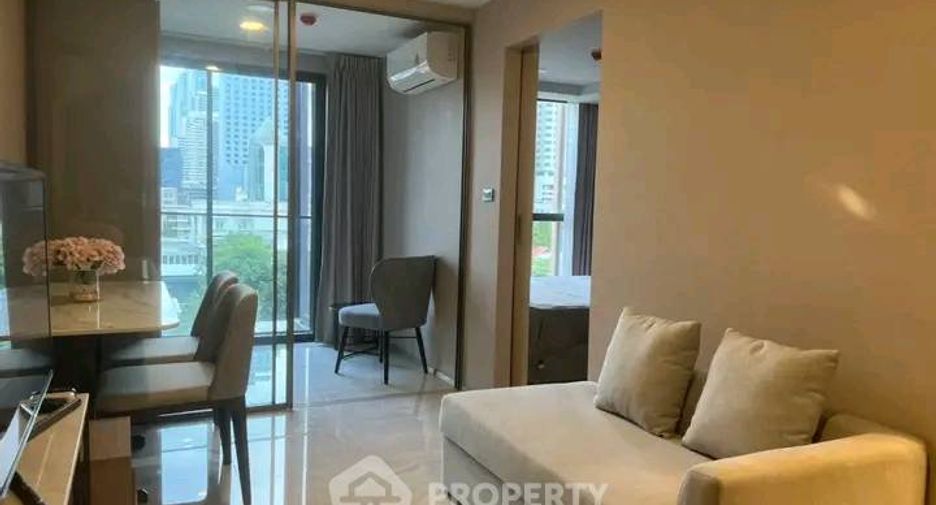 For rent 2 bedrooms condo in Watthana, Bangkok