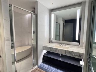 Condo en alquiler de 2 habitaciones en Bang Kho Laem, Bangkok